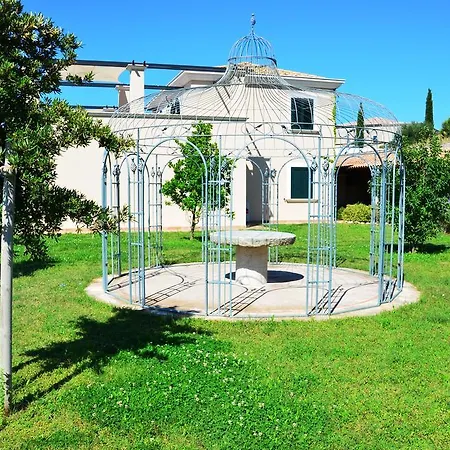 Collina Degli Ulivi Bed & Breakfast 3*