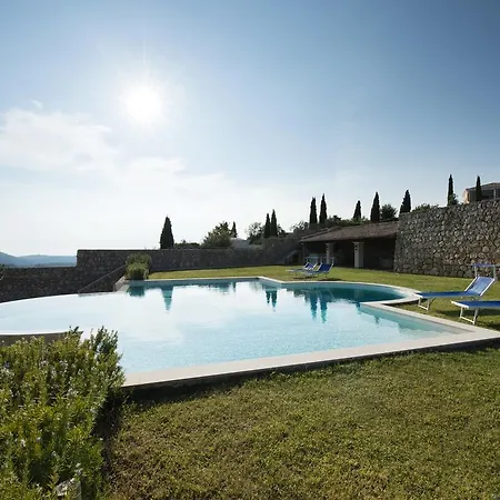 לינה וארוחת בוקר Collina Degli Ulivi 3*