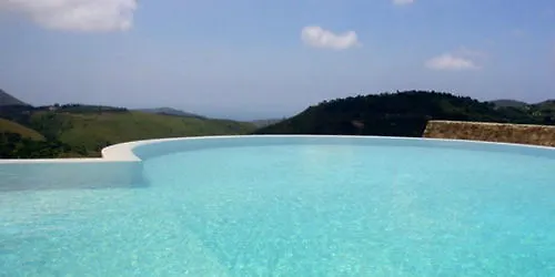 Collina Degli Ulivi Итри